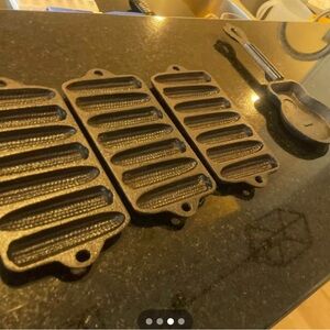 Cast Iron Cornbread Stick Pans